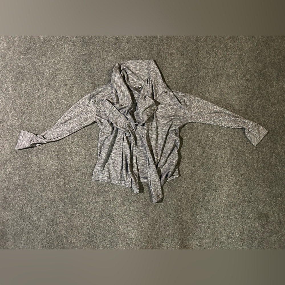 Eddie Bauer Heather Gray Women's 7 way sweater Small